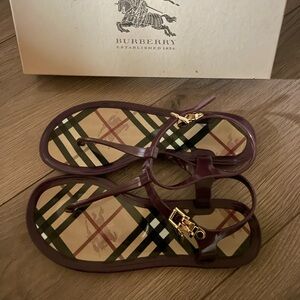 Burberry jelly sandals